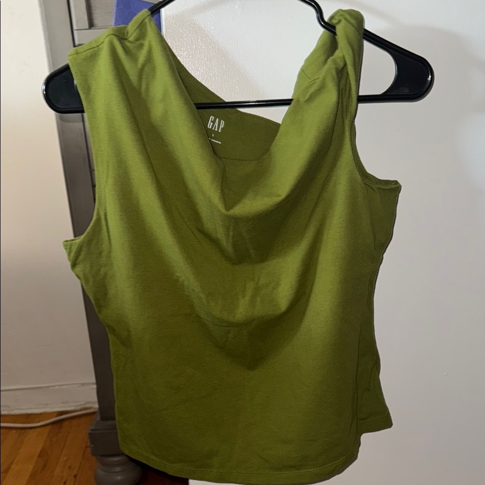 GAP Women's Green Sleeveless Top
